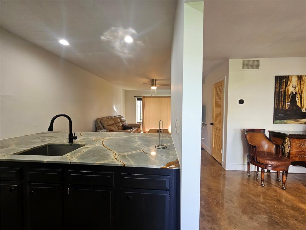 825 Northwest 13th Street, Unit 110 Boca Raton, FL 33486 - Photo 2 of 16