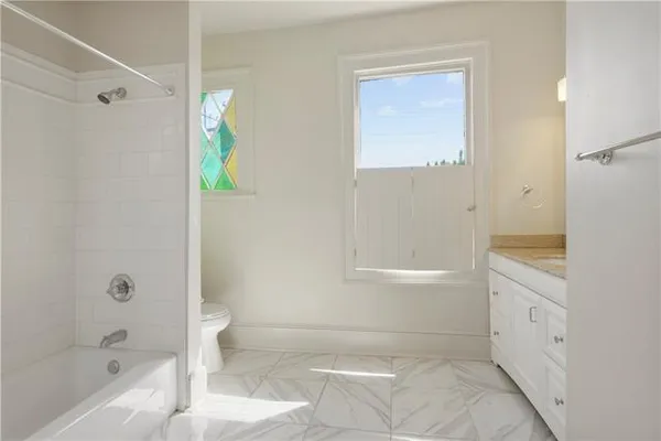 $3,600 | 4843 Camp Street, New Orleans, LA 70115