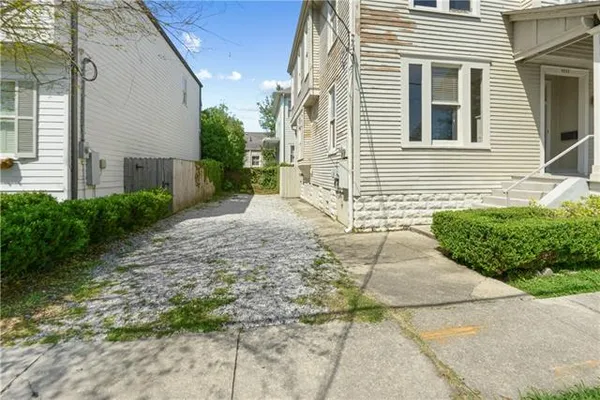 $3,600 | 4843 Camp Street, New Orleans, LA 70115