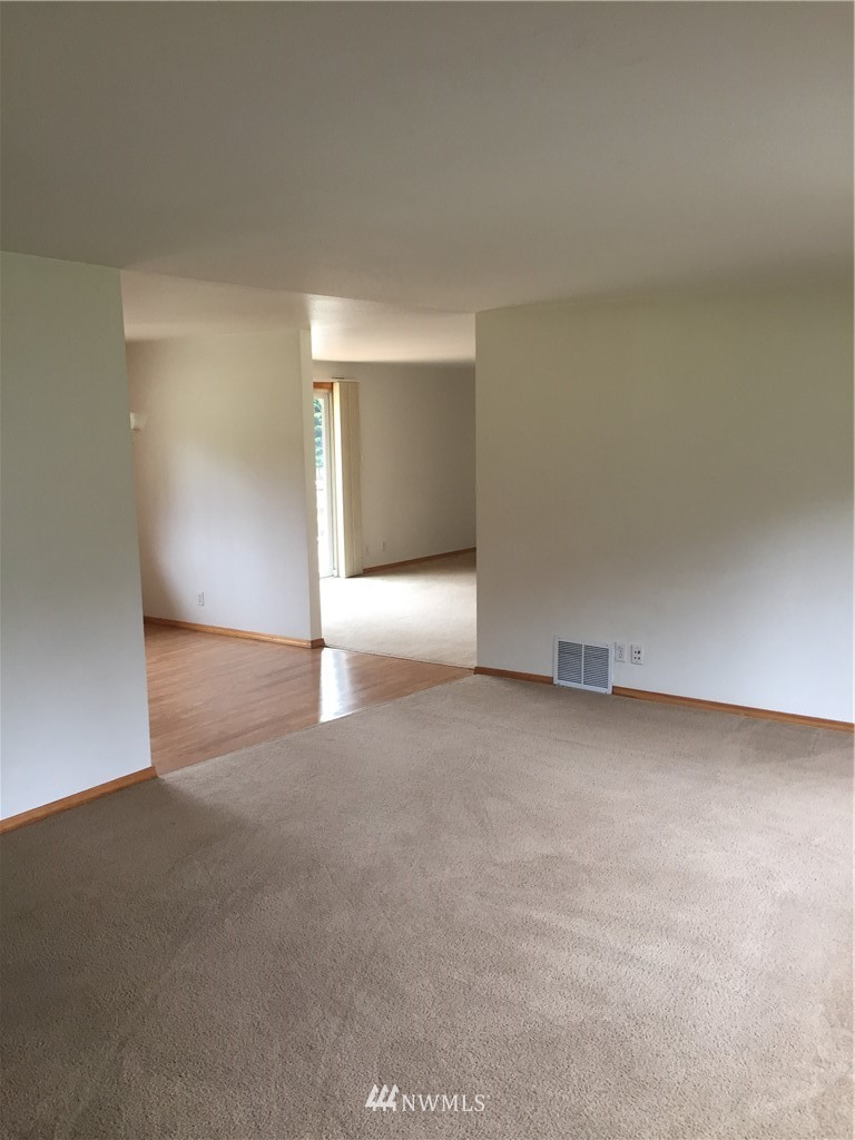 4309 196th Street Southeast Bothell, WA 98012 - Photo 5 of 23