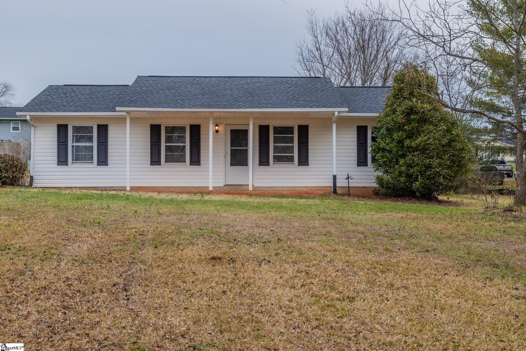 110 Blueberry Lane Inman, SC 29349 - Photo 1 of 13