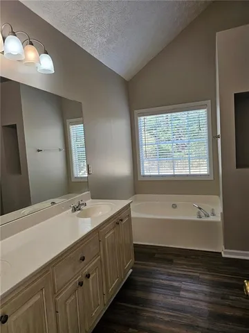 $2,595 | 3313 Beech Hollow Court, Loganville, GA 30052