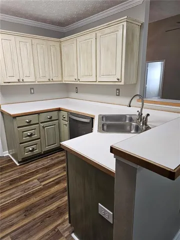 $2,595 | 3313 Beech Hollow Court, Loganville, GA 30052