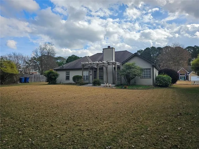 $2,595 | 3313 Beech Hollow Court, Loganville, GA 30052