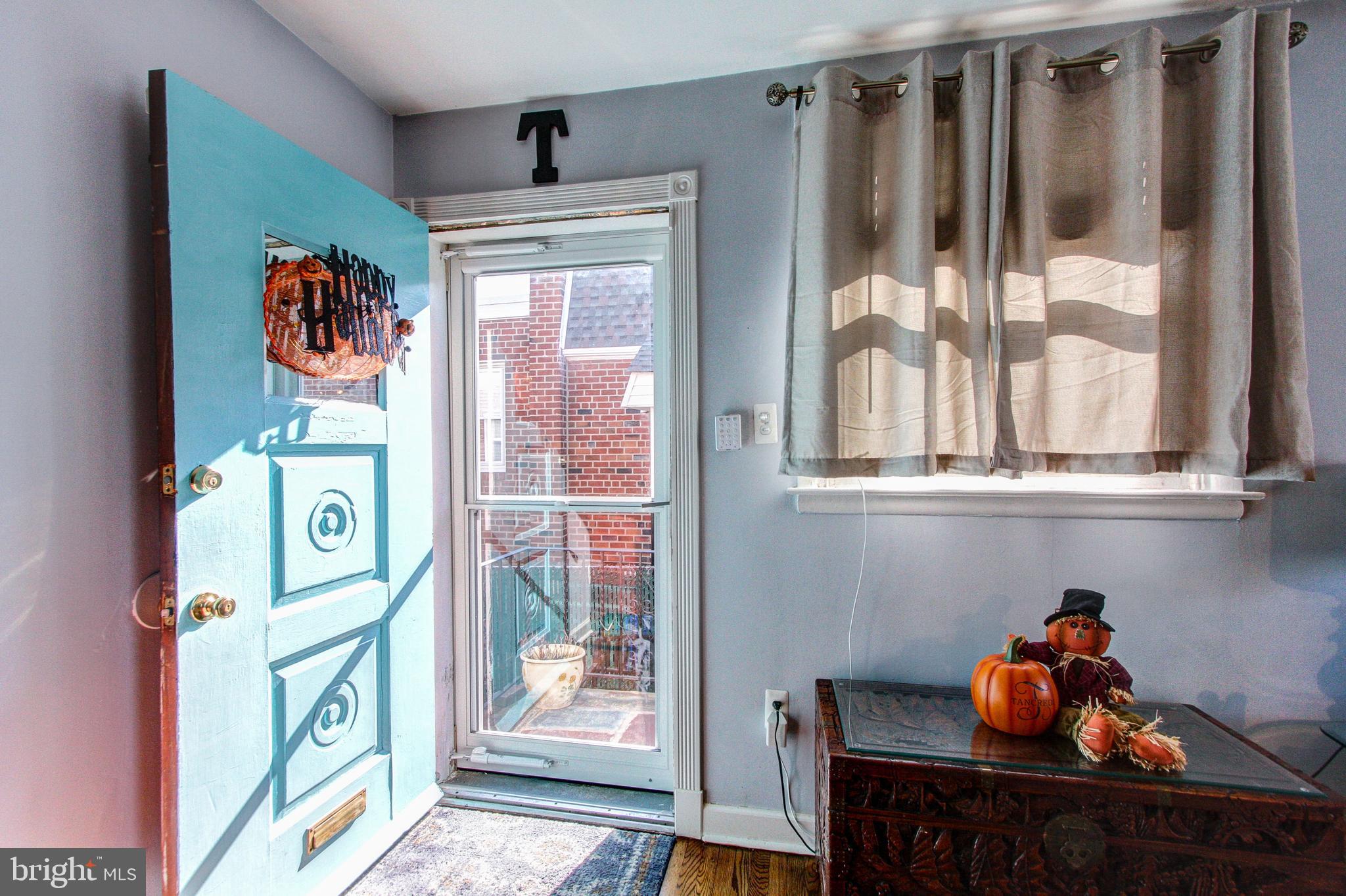 1219 Ripley Street Philadelphia, PA 19111 - Photo 10 of 38 Gallery Image 10