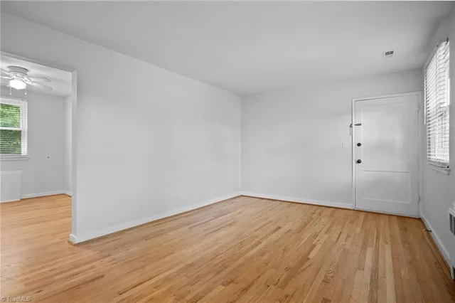 $1,300 | 2523 Miller Park Circle, Unit C, Winston-Salem, NC 27103