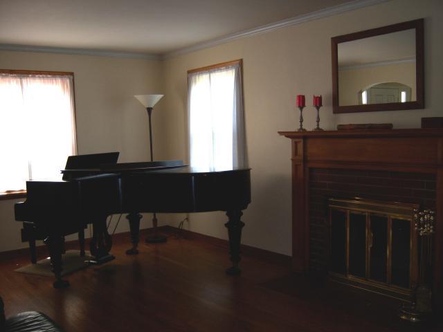 96 West Beaumont Road Columbus, OH 43214 - Photo 2 of 14 Gallery Image 2