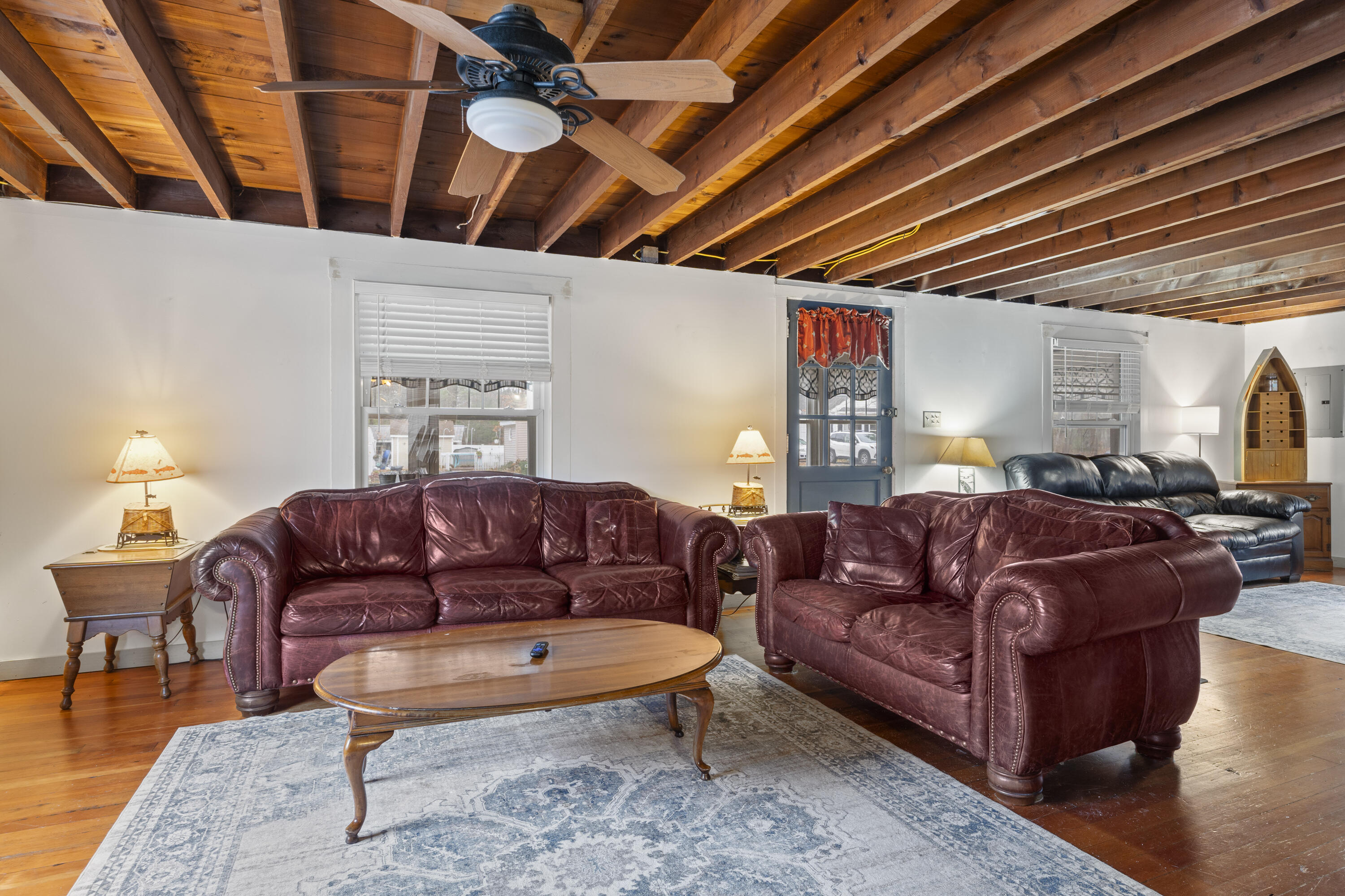 13 Quest Avenue Sebago, ME 04029 - Photo 8 of 33 Liv Room Right