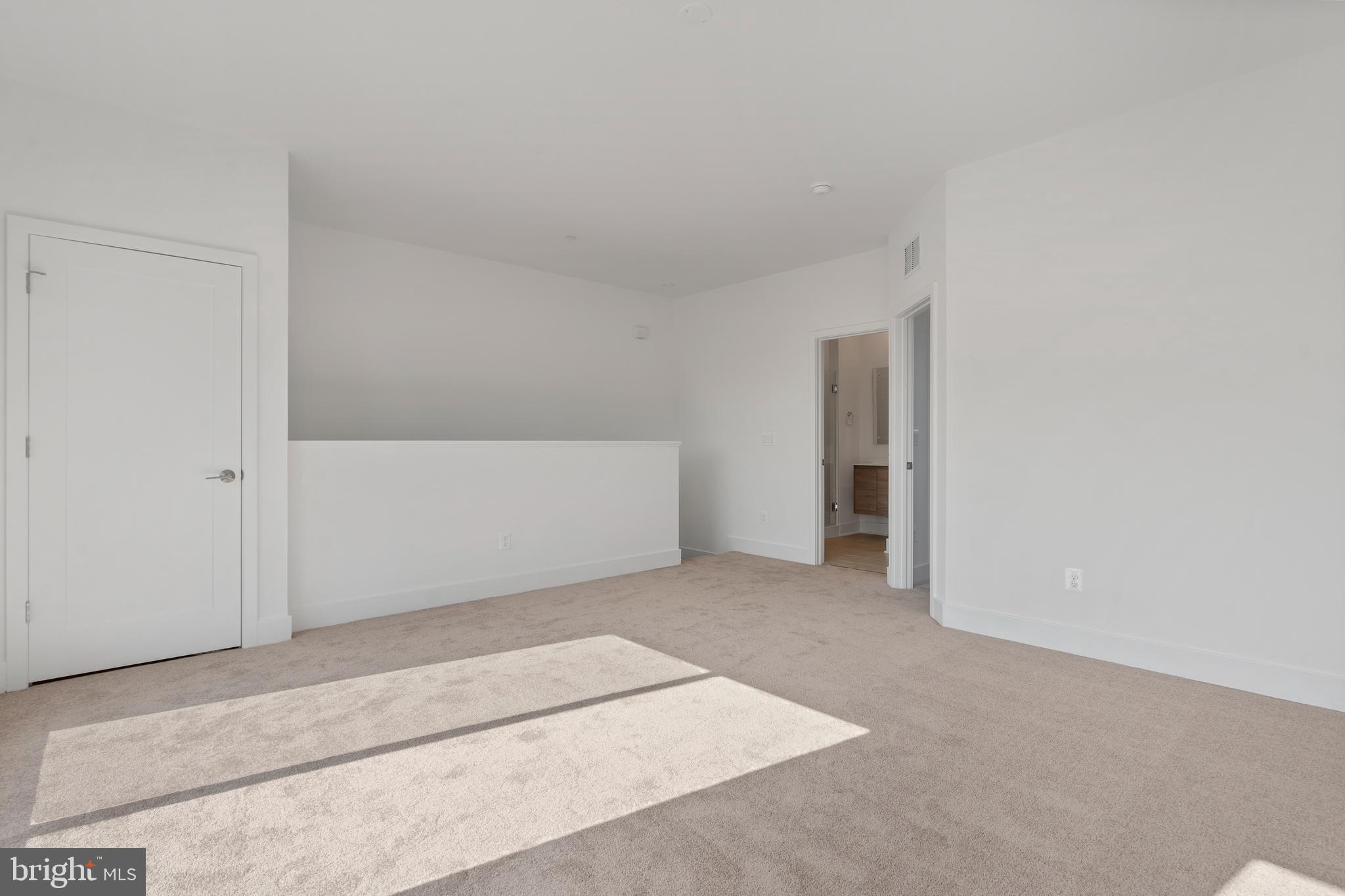 2038 Tysons Ridgeline Road Falls Church, VA 22043 - Photo 23 of 42 Large bonus suite on upper level