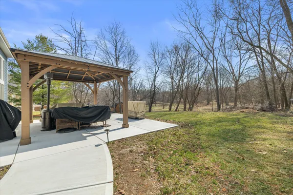 $1,089,000 | N29-w26601 Peterson Drive, Delafield, WI 53072