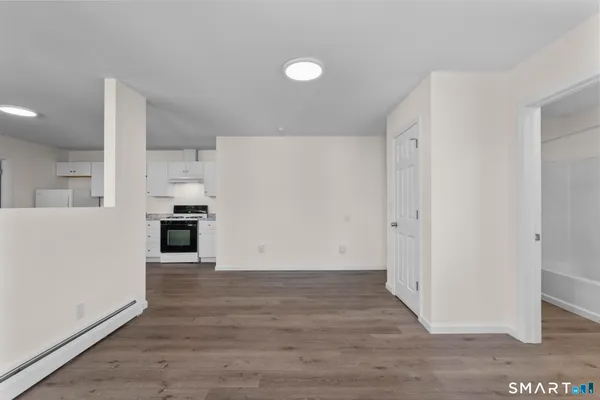 $1,400 | 83 Prospect Street, Unit 4, Bristol, CT 06010