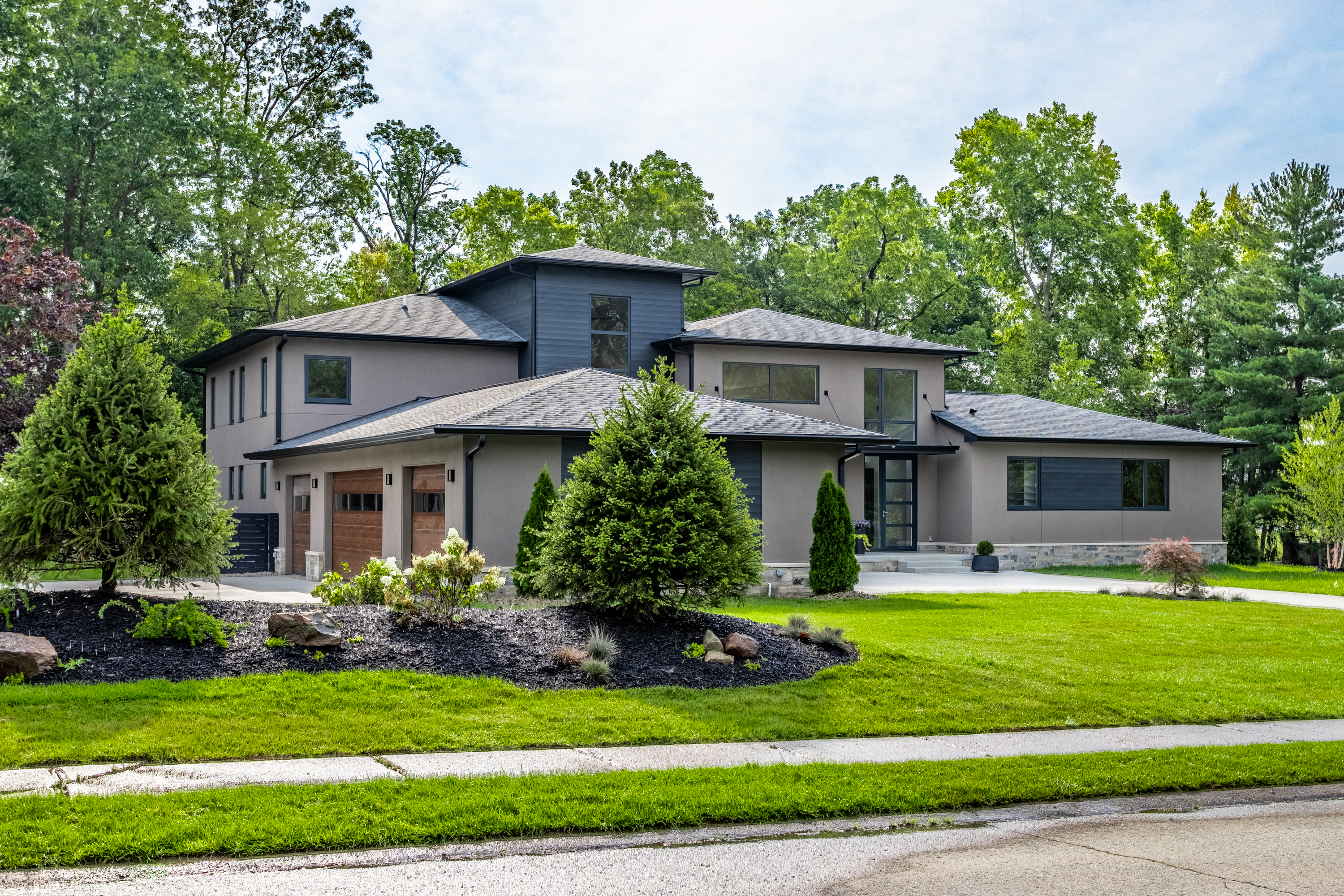 2017 Burning Tree Lane Carmel, IN 46032 - Photo 4 of 95