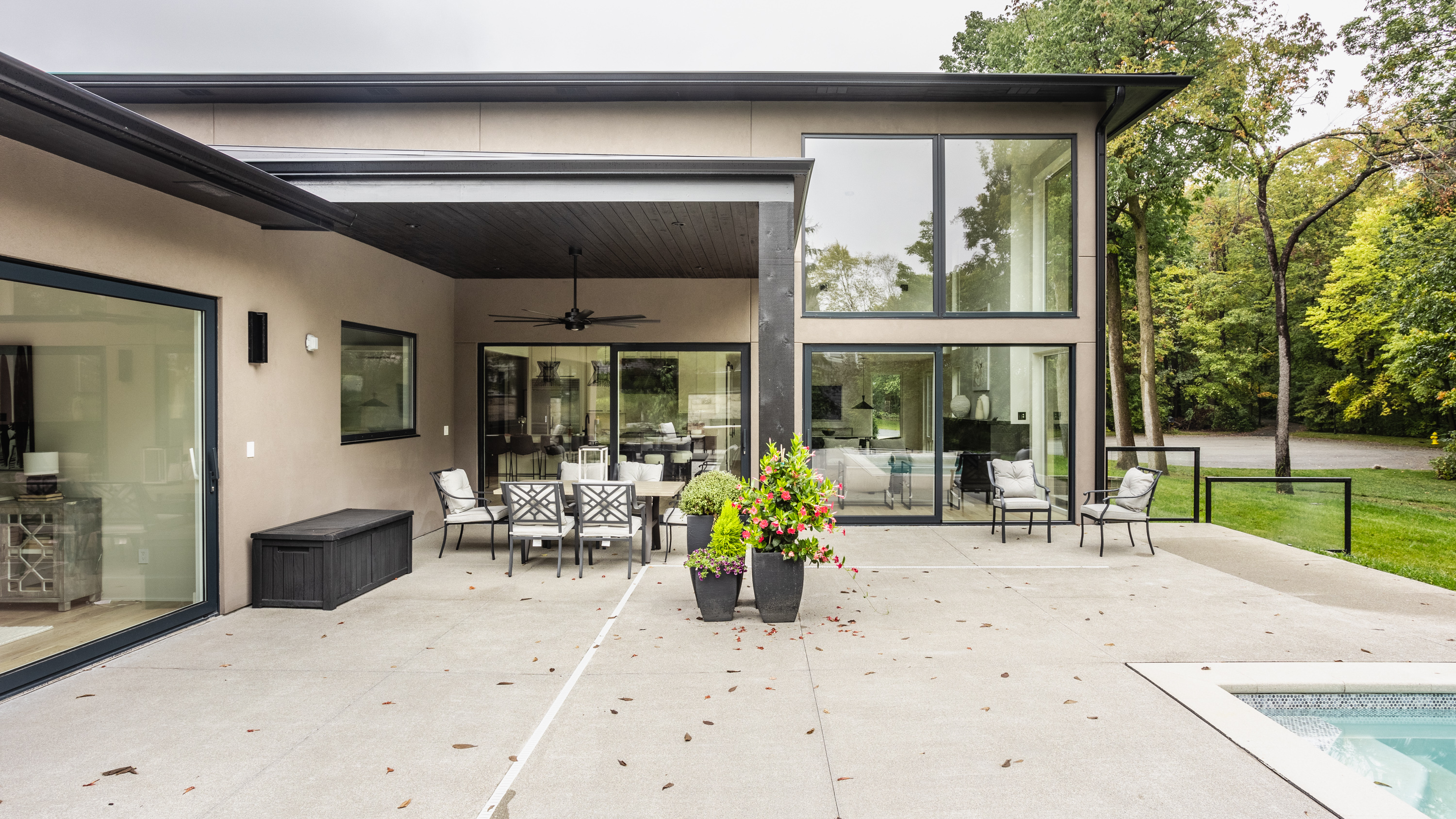 2017 Burning Tree Lane Carmel, IN 46032 - Photo 5 of 95