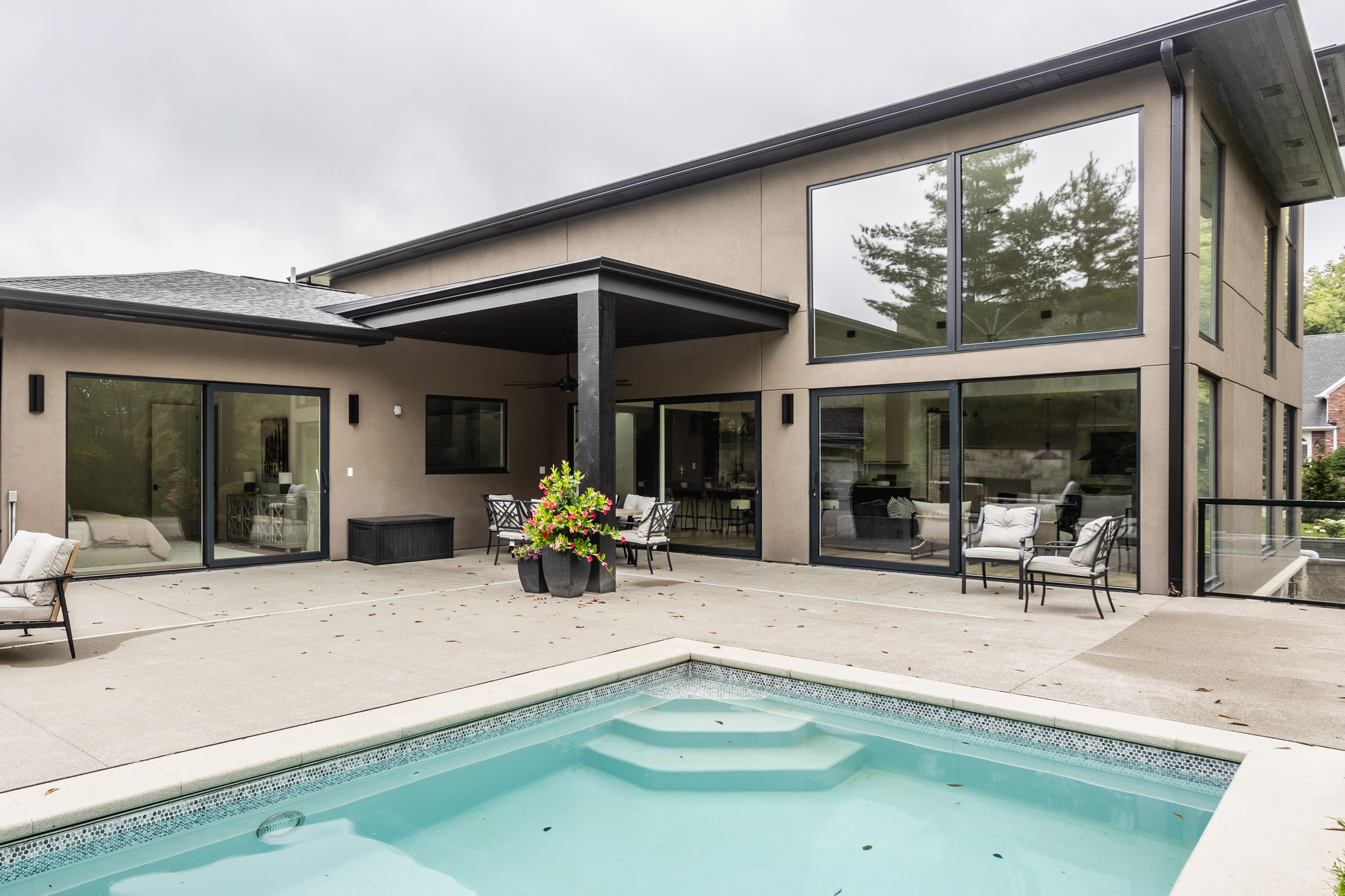 2017 Burning Tree Lane Carmel, IN 46032 - Photo 6 of 95