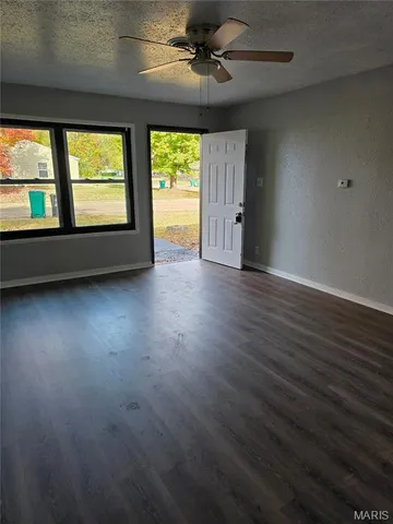 $74,500 | 1106 St Benedict Drive, Cahokia, IL 62206