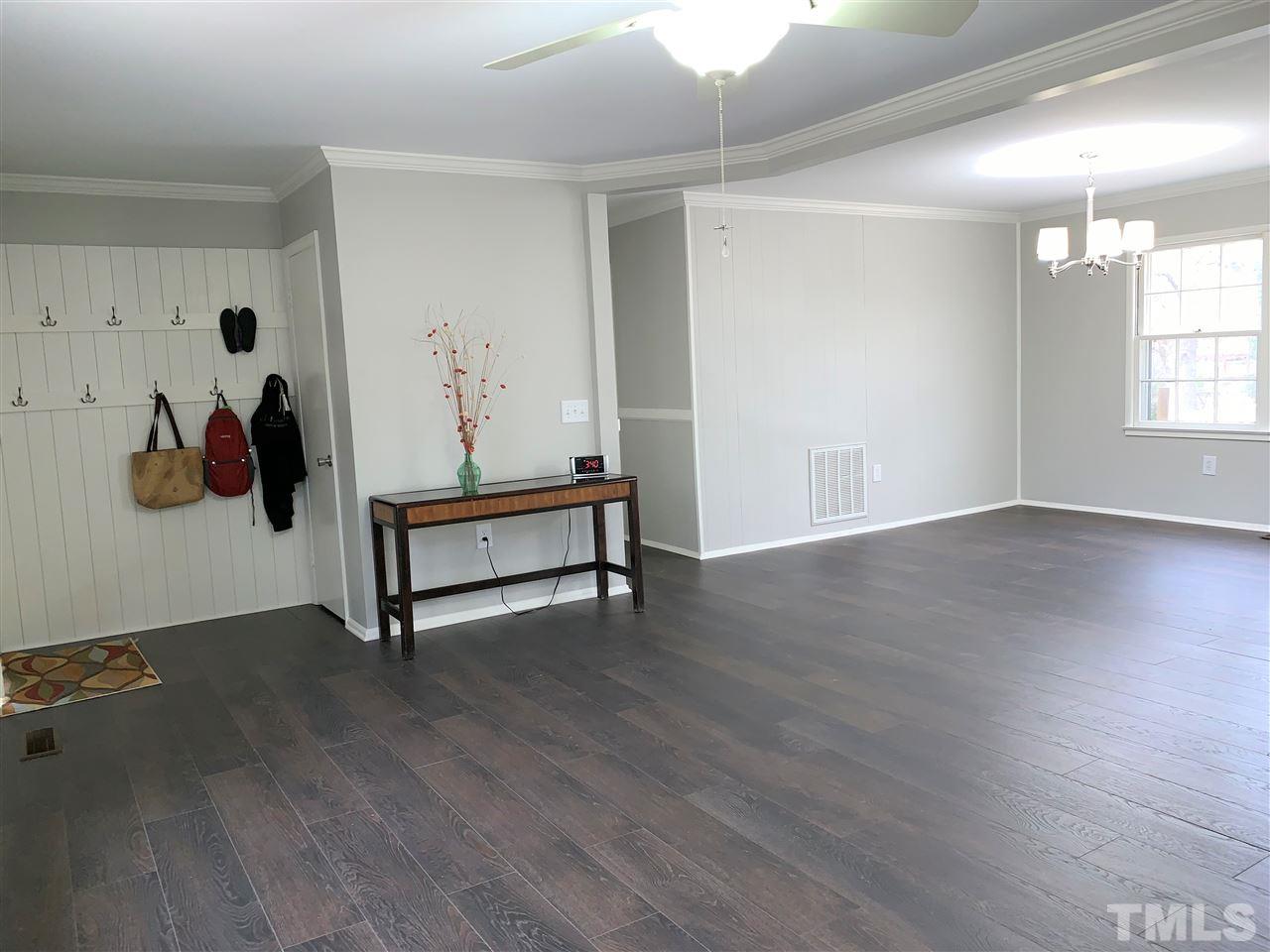 6016 Stratton Place Raleigh, NC 27609 - Photo 5 of 30 Gallery Image 5
