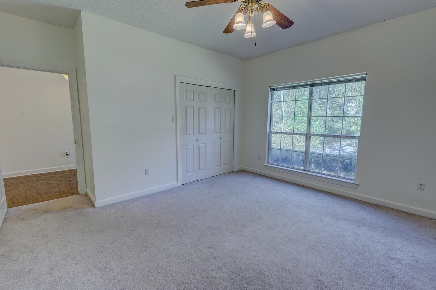 511 Oak Ridge Court West Daphne, AL 36526 - Photo 4 of 30
