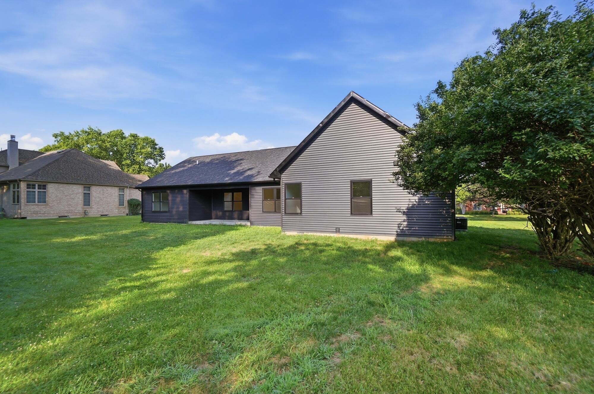 1980 Appian Way Springfield, OH 45503 - Photo 5 of 36 Rear Exterior