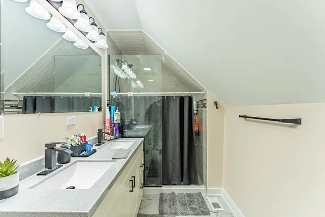 $290,000 | 714 South Joliet Street, Joliet, IL 60436