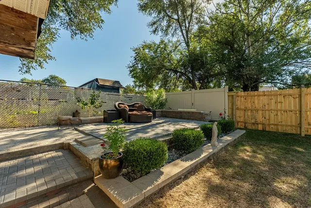 $290,000 | 714 South Joliet Street, Joliet, IL 60436