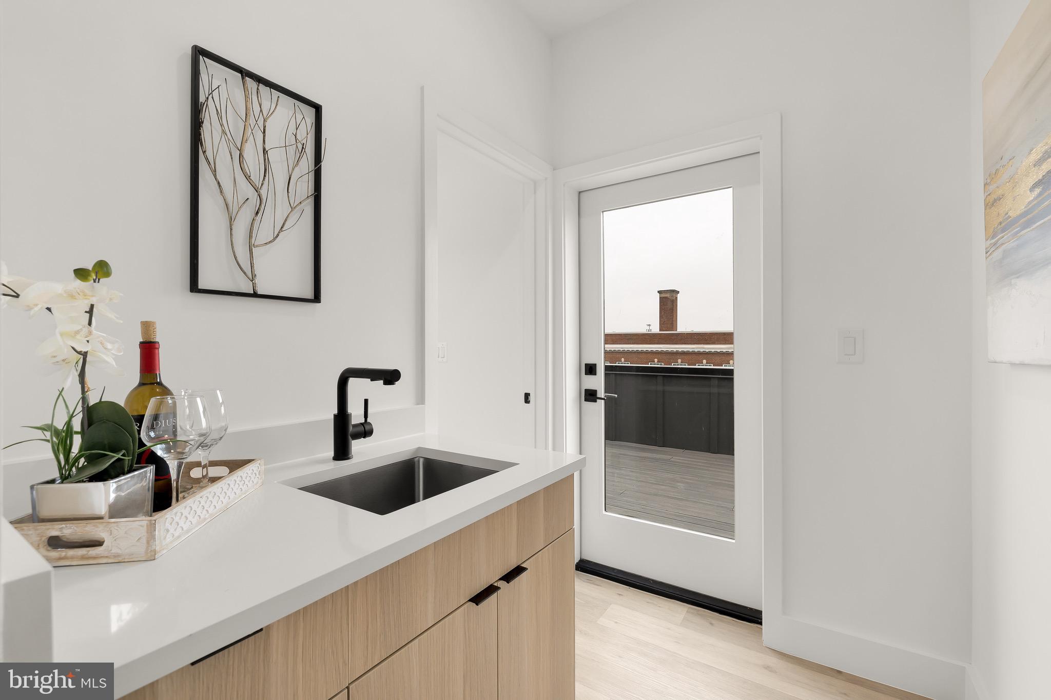 14 P Street Northwest, Unit 404 Washington, DC 20002 - Photo 14 of 27