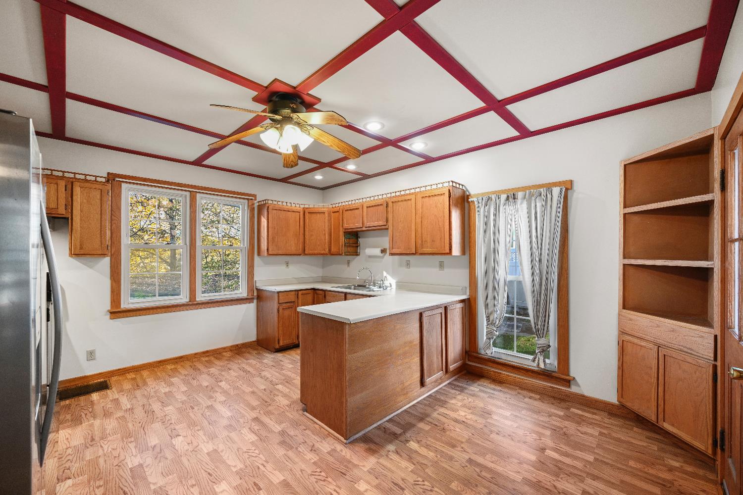 205 Hanover Avenue Aurora, IN 47001 - Photo 13 of 36