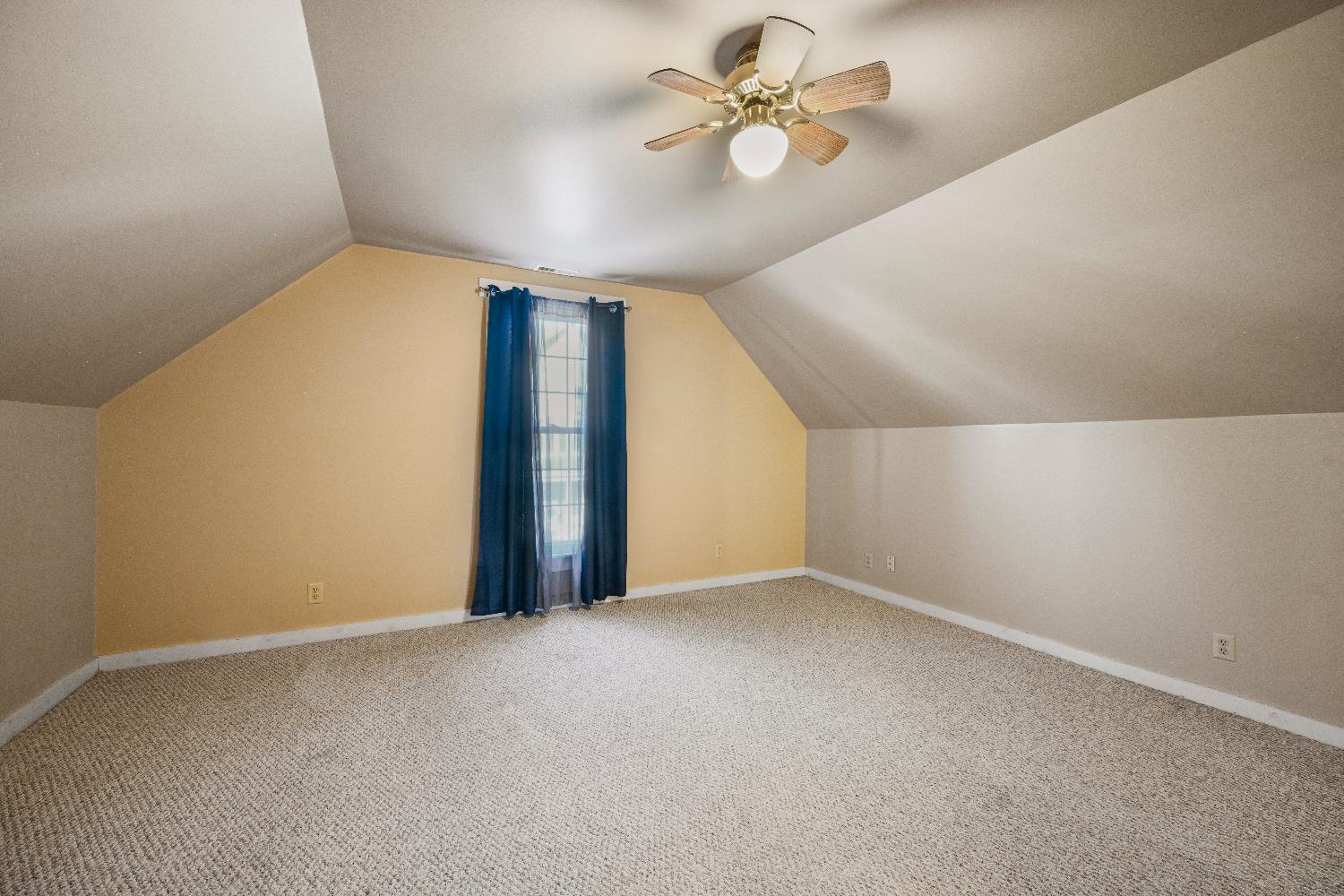 205 Hanover Avenue Aurora, IN 47001 - Photo 21 of 36