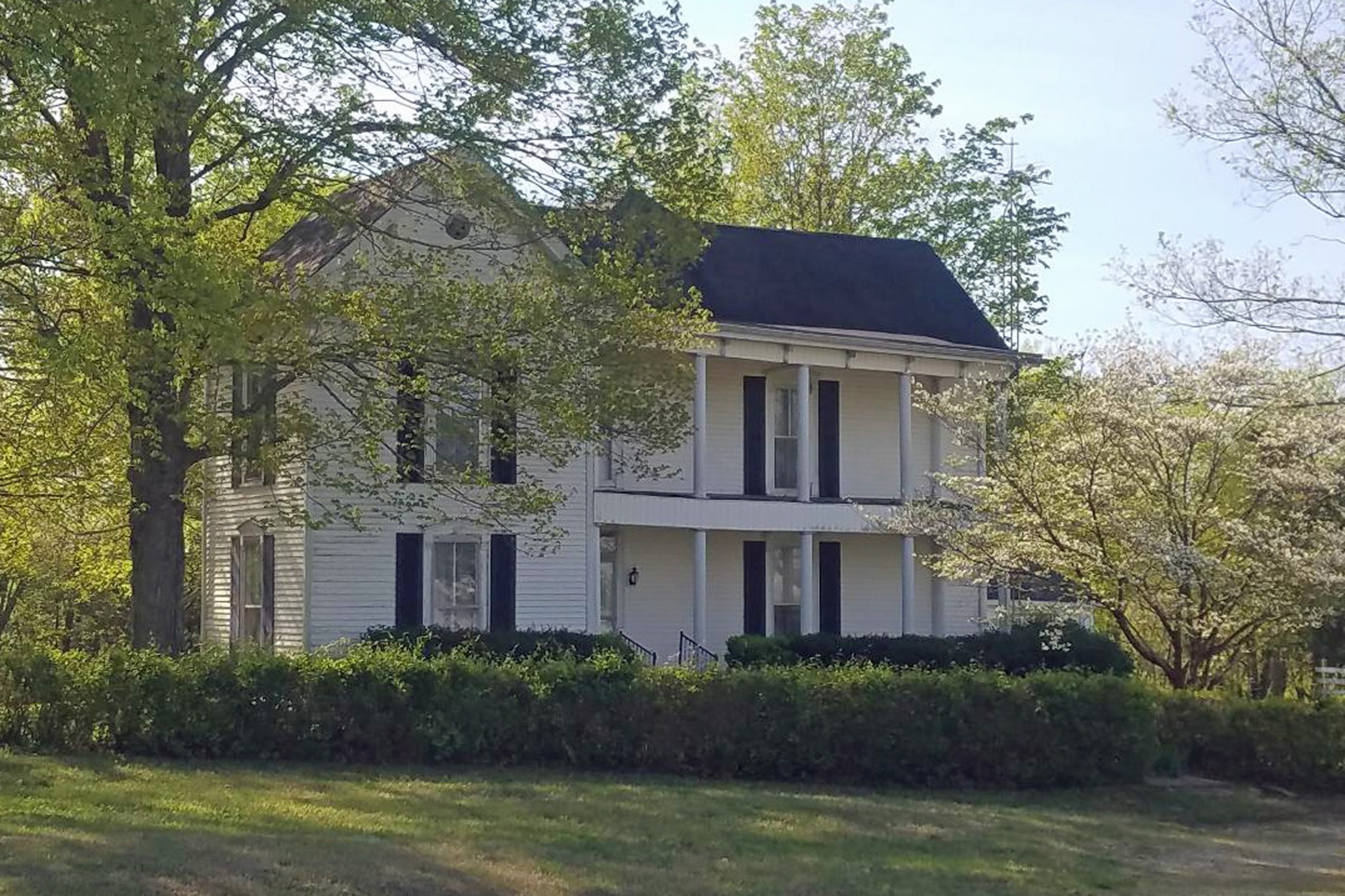 8479 Springfield Road Franklin, KY 42134 - Photo 1 of 18 Gallery Image 1