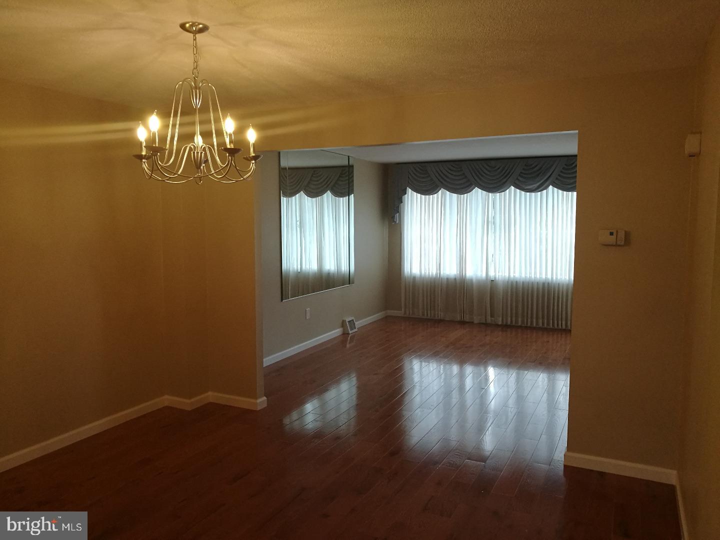 11881 Colman Road Philadelphia, PA 19154 - Photo 7 of 15 Gallery Image 7
