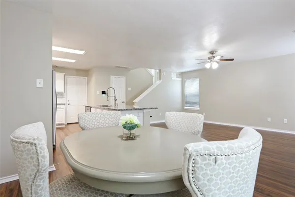 $2,300 | 134 South Walden Elms Circle, The Woodlands, TX 77382
