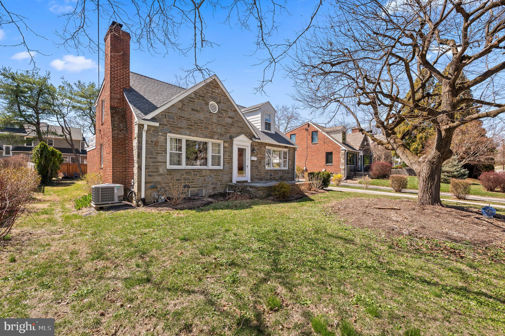 2704 West Darby Road Havertown, PA 19083 - Photo 3 of 40 Gallery Image 3