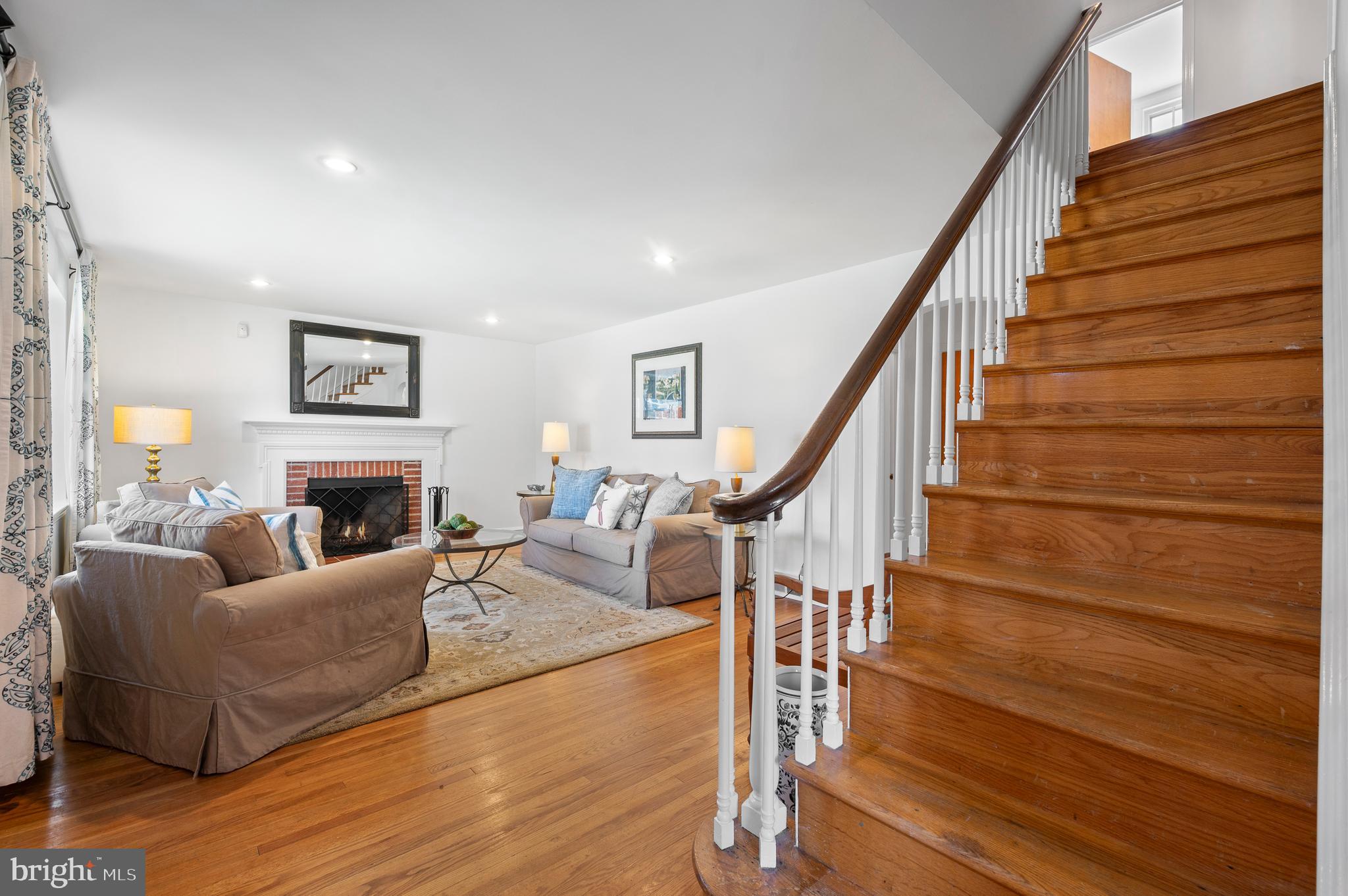 2704 West Darby Road Havertown, PA 19083 - Photo 4 of 40 Gallery Image 4