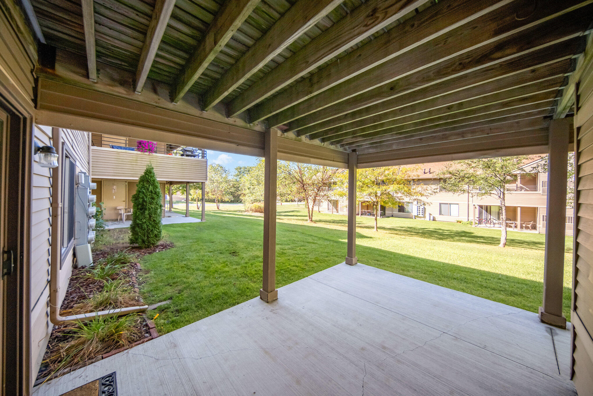 275 Briarcrest Drive, Unit 185 Ann Arbor, MI 48104 - Photo 14 of 19 013_file_262