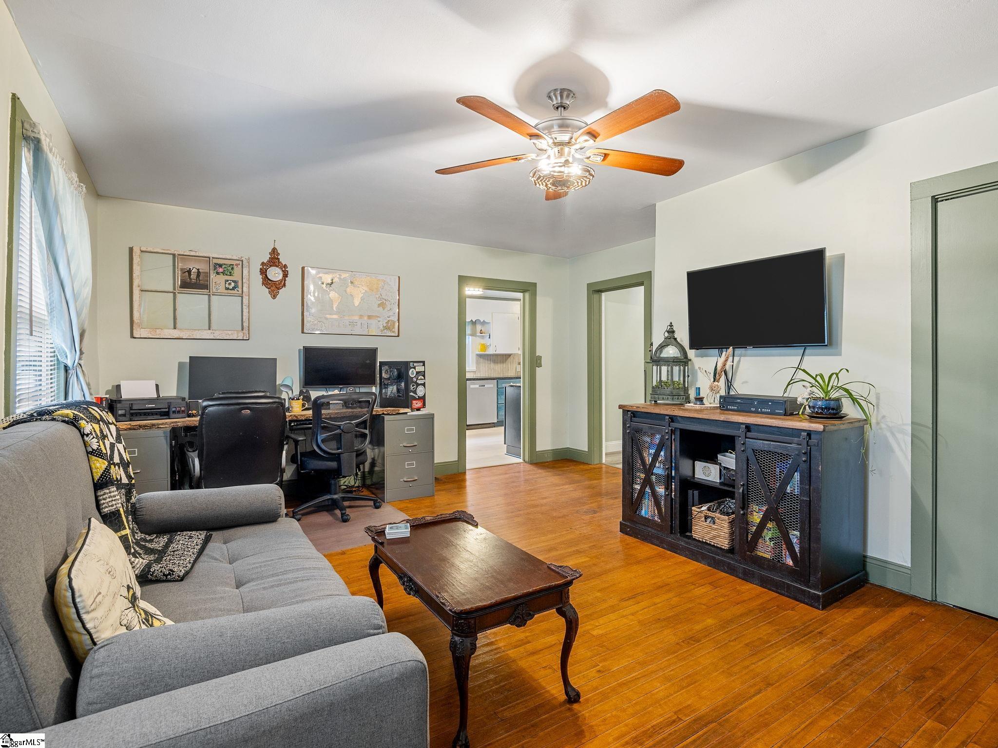 811 Winterhawk Circle Inman, SC 29349 - Photo 8 of 36