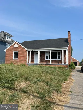 $319,999 | 1058 South Potomac Street, Hagerstown, MD 21740