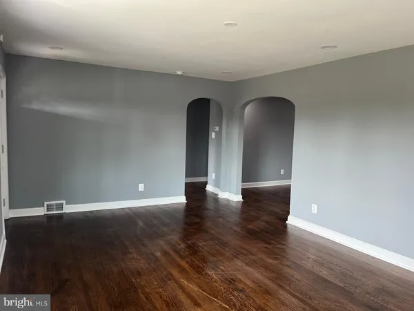 $319,999 | 1058 South Potomac Street, Hagerstown, MD 21740
