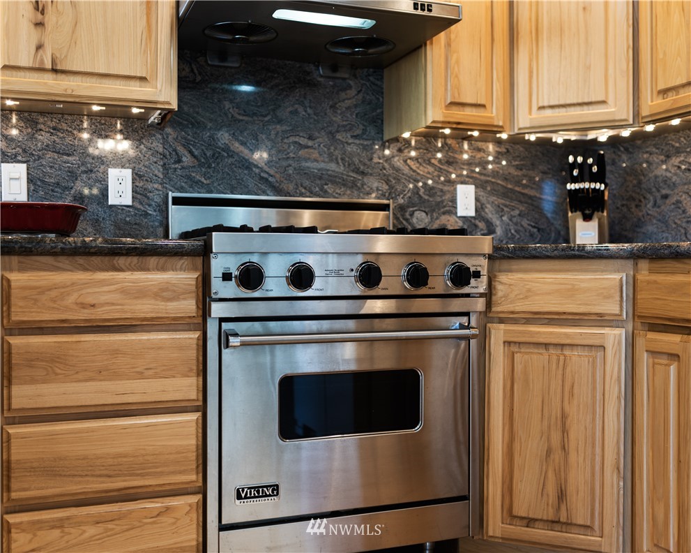 948 South Lakeshore Road Chelan, WA 98816 - Photo 12 of 29 Gallery Image 12