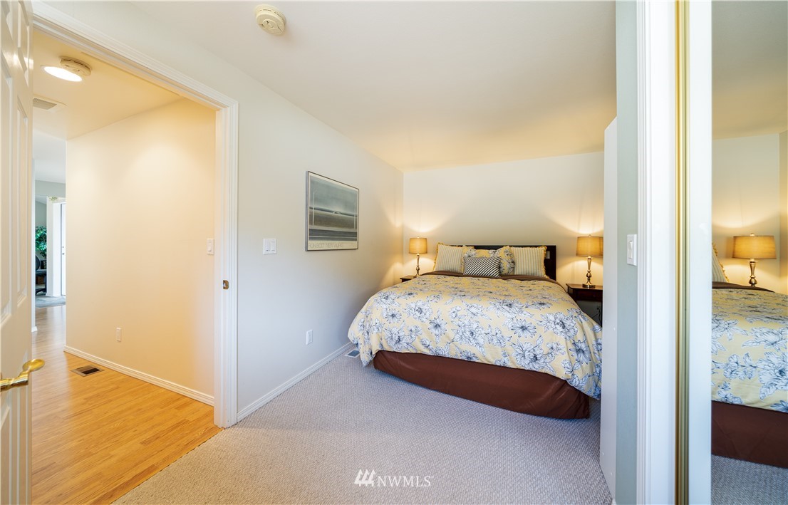 948 South Lakeshore Road Chelan, WA 98816 - Photo 16 of 29 Gallery Image 16