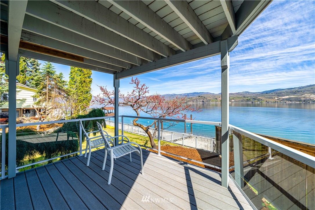 948 South Lakeshore Road Chelan, WA 98816 - Photo 21 of 29 Gallery Image 21