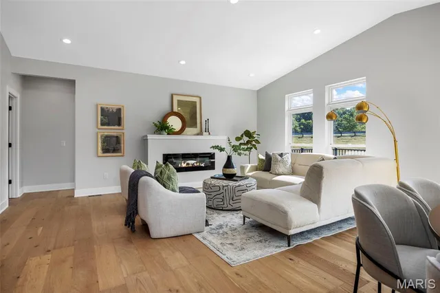 $1,249,900 | 1556 Wildhorse Pkwy Drive, Chesterfield, MO 63005