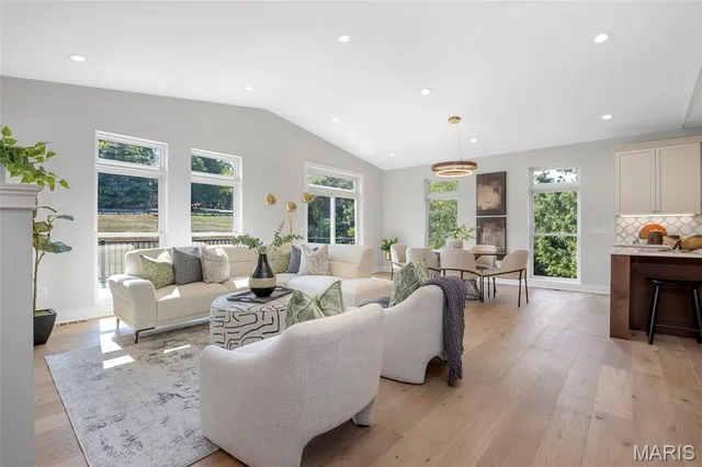 $1,249,900 | 1556 Wildhorse Pkwy Drive, Chesterfield, MO 63005