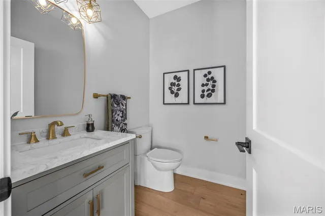 $1,249,900 | 1556 Wildhorse Pkwy Drive, Chesterfield, MO 63005