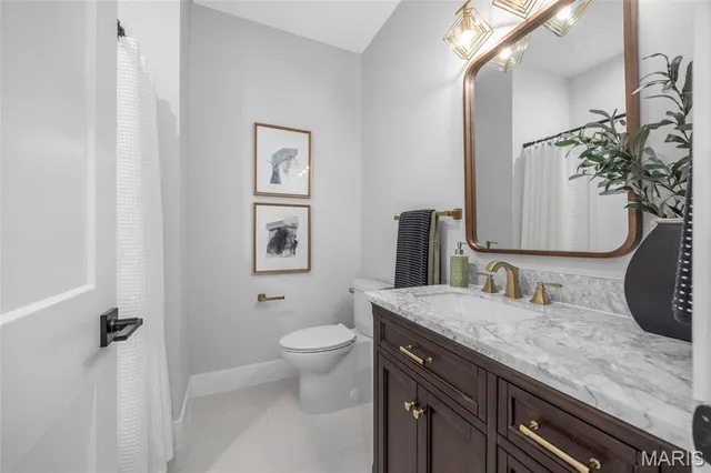 $1,249,900 | 1556 Wildhorse Pkwy Drive, Chesterfield, MO 63005