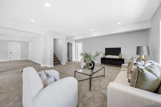 $1,249,900 | 1556 Wildhorse Pkwy Drive, Chesterfield, MO 63005