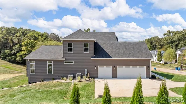 $1,249,900 | 1556 Wildhorse Pkwy Drive, Chesterfield, MO 63005