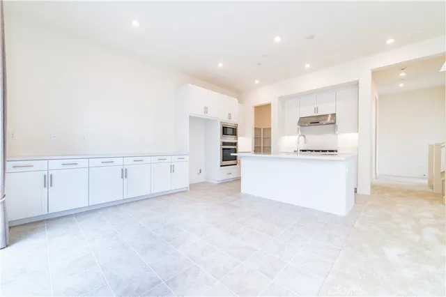 $5,300 | 31983 Paseo Bridal, San Juan Capistrano, CA 92675