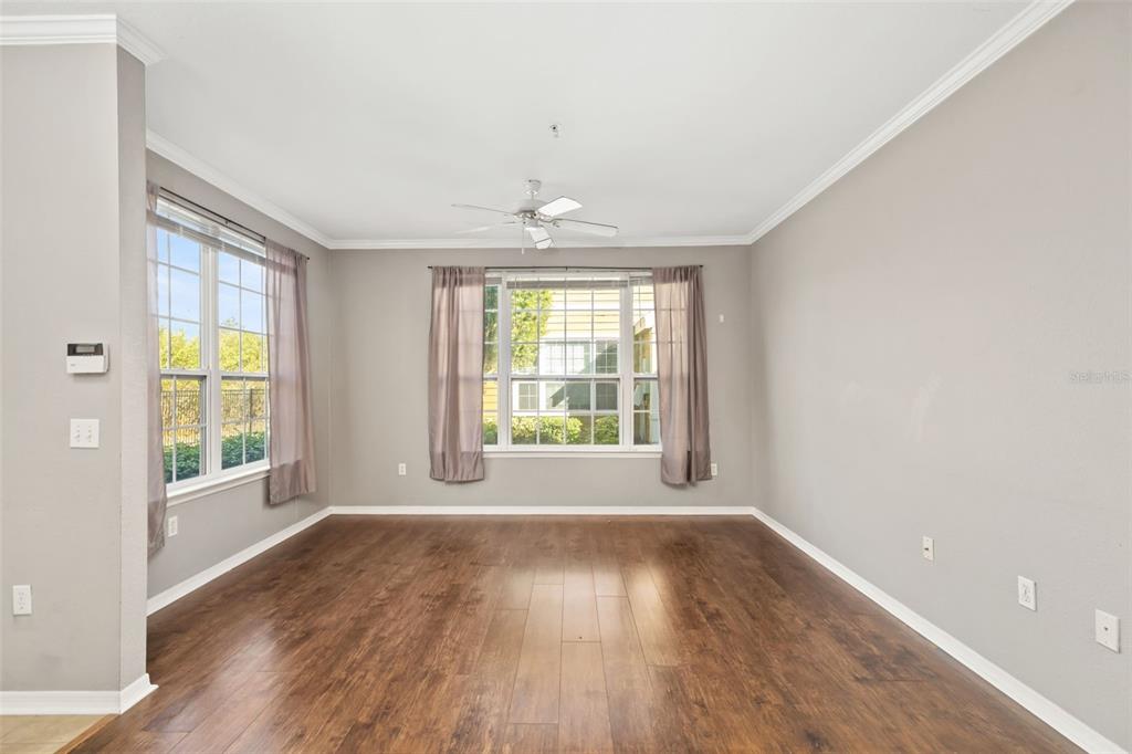 5501 Rosehill Road, Unit 103 Sarasota, FL 34233 - Photo 6 of 60 Gallery Image 6