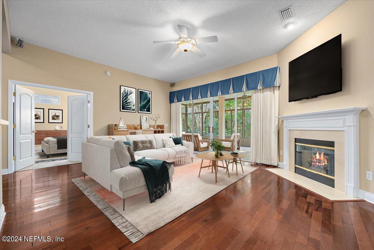 1261 Paradise Pond Road St. Augustine, FL 32092 - Photo 13 of 36 13-Family Room Staged