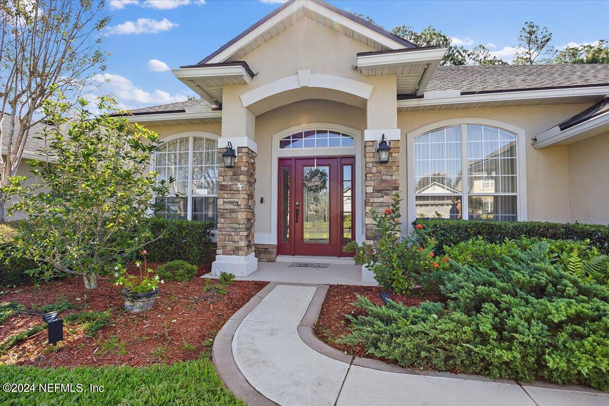 1261 Paradise Pond Road St. Augustine, FL 32092 - Photo 2 of 36 02-Entryway