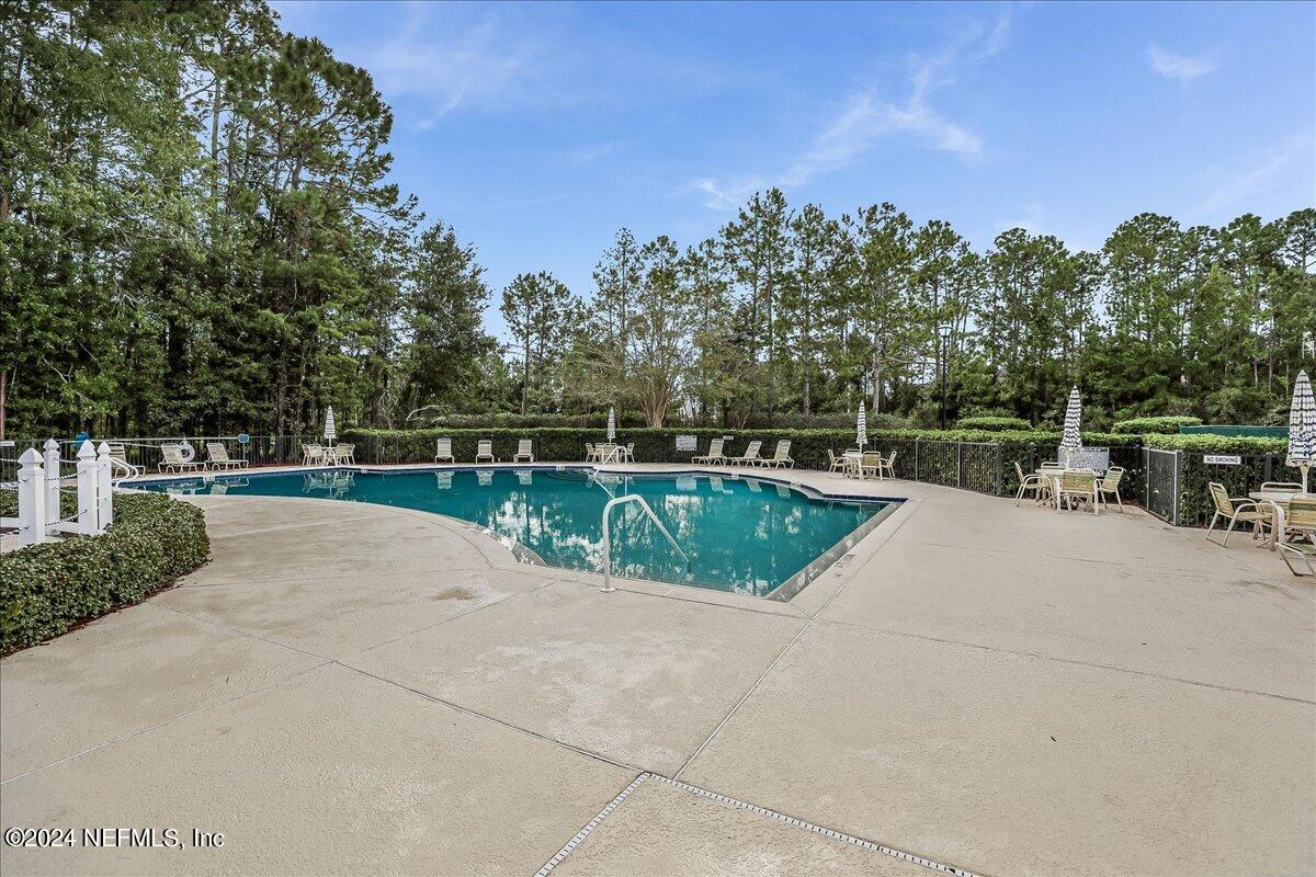 1261 Paradise Pond Road St. Augustine, FL 32092 - Photo 31 of 36 31-Community Pool (1)